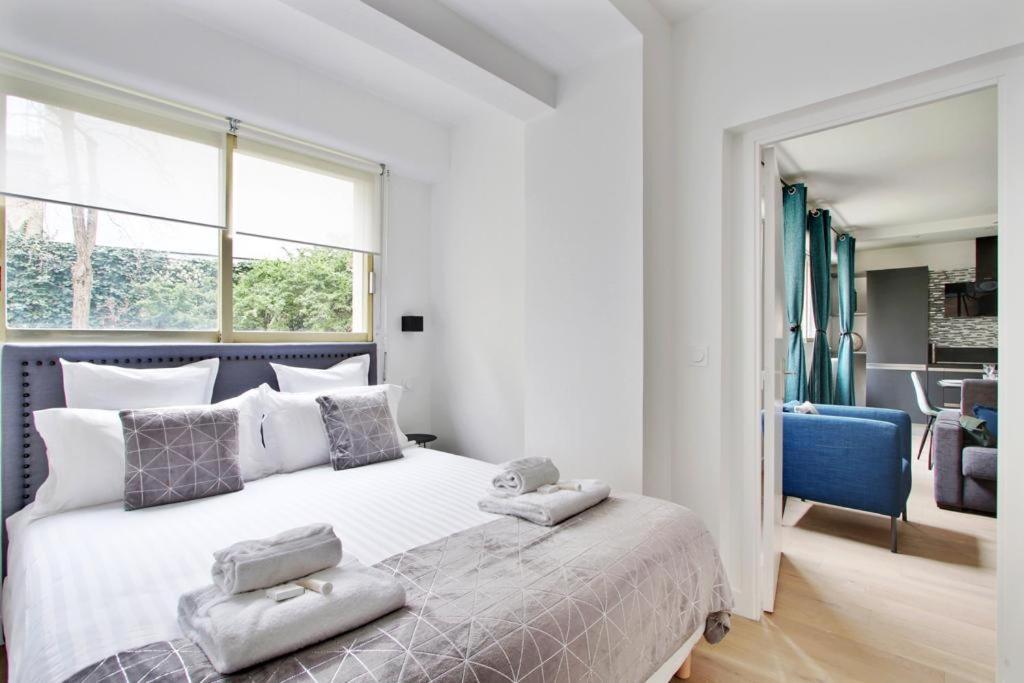 Trocadero/ Eiffel Tower - 3 Bedrooms- All New! Paris Exterior photo
